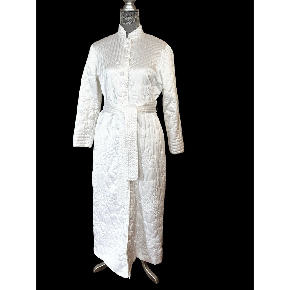 Fabulous VINTAGE Saks Fifth Avenue Butterfly Quilted Robe Ladies Small